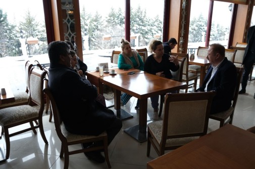 Turgut Depremzedeleri Ziyaret Etti